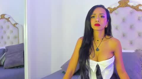 Samantha online show from 11.23.25