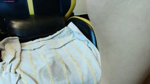 Snapshot of samanthahoteer96 chatting on 10.17.25 samanthahoteer96 online show from 10.17.25