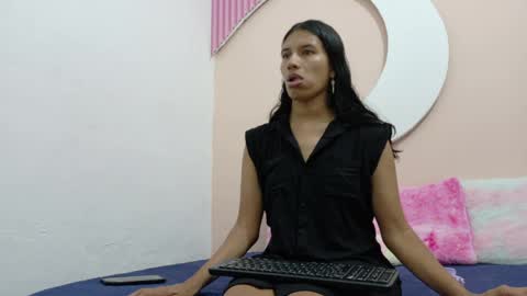 samanthalaurent online show from 06.01.26