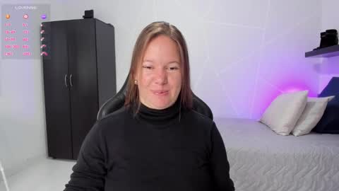 Snapshot of samanthaleon chatting on 10.26.25 Samantha samy online show from 10.26.25