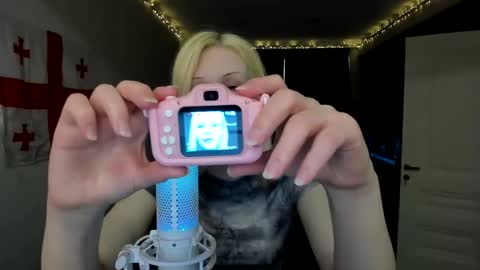 Snapshot of samanthamiasnik1 chatting on 02.24.25 Samantha online show from 02.24.25