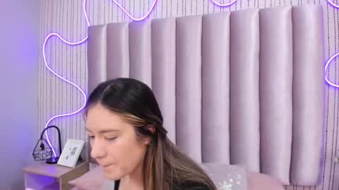 Alejandra  online show from 11.26.25