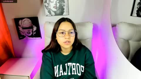 Samantha online show from 04.14.26