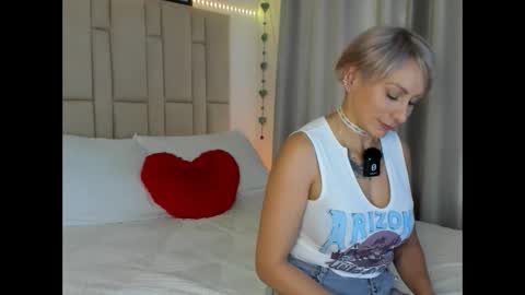Samixmami online show from 03.07.25