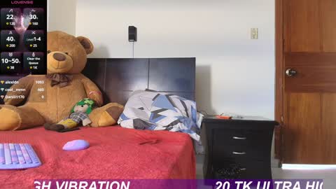 Snapshot of samantta98 chatting on 01.22.25 SAMMY online show from 01.22.25