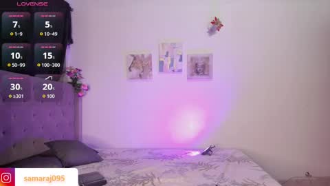 Snapshot of samara_jonnes_ chatting on 10.10.25 Samara is my name a pleasure delighted that you are here leave your thumb up it is important to me online show from 10.10.25