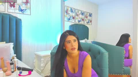 Samara Warren online show from 12.29.24