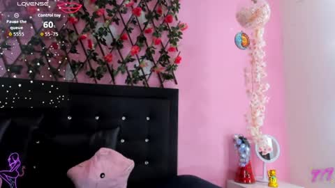 Snapshot of samaracortez chatting on 05.16.26 Sammy online show from 05.16.26