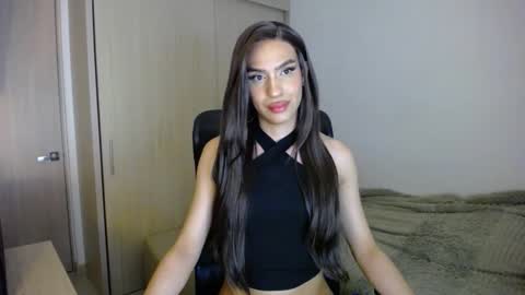 Samara Silex online show from 10.08.25