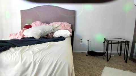 Yaya online show from 10.08.25