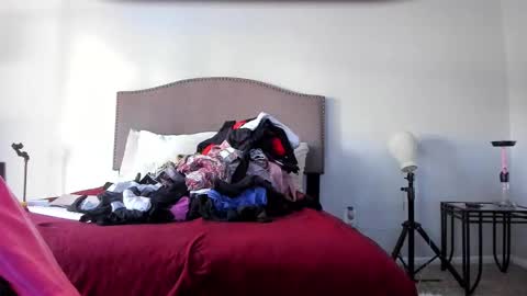 Yaya online show from 10.09.25