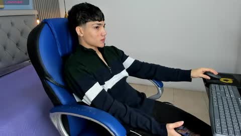 Sam online show from 04.16.26