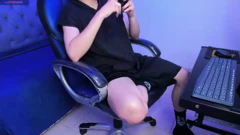 Snapshot of samblack_ chatting on 07.18.26 Sam online show from 07.18.26