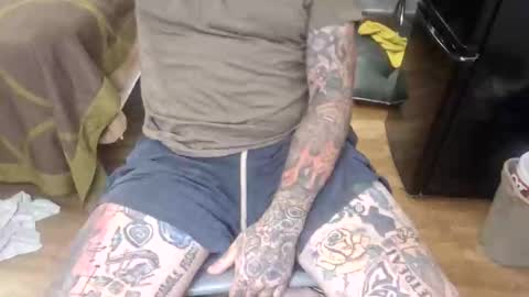 Snapshot of samboiamtho chatting on 11.16.25 samboiamtho online show from 11.16.25