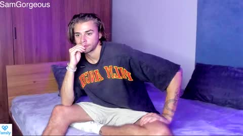 Snapshot of samgorgeous chatting on 12.23.24 Fansly - Top4fans online show from 12.23.24