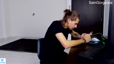 Snapshot of samgorgeous chatting on 02.20.25 Fansly - Top4fans online show from 02.20.25