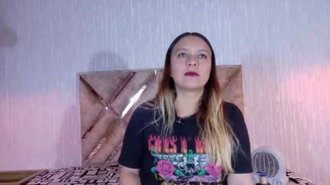 Snapshot of sami_1_8 chatting on 06.15.26 Samy online show from 06.15.26
