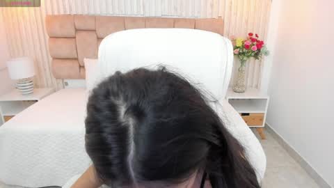 Samanta online show from 01.18.25