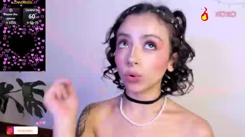 Snapshot of samii_monroe chatting on 02.14.25 Sam    online show from 02.14.25