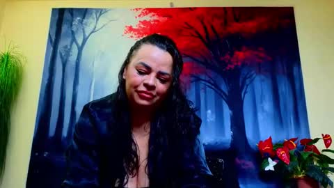 Snapshot of samiraevans chatting on 11.12.25 online show from 11.12.25