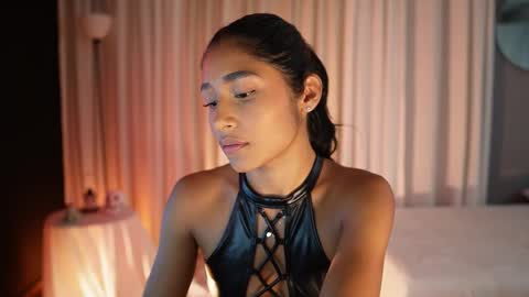 Snapshot of sammyjarama chatting on 10.19.25 Sam online show from 10.19.25