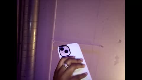 Snapshot of samoanne chatting on 12.29.24 Samoanne online show from 12.29.24