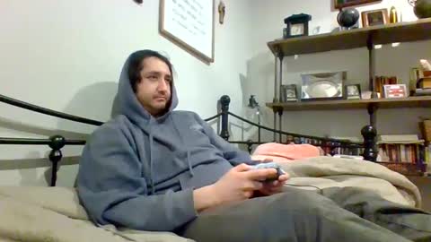 Snapshot of samplenini chatting on 02.24.25 crazy runt online show from 02.24.25