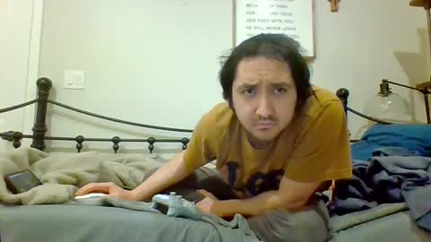 Snapshot of samplenini chatting on 02.25.25 crazy runt online show from 02.25.25