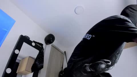   online show from 10.07.25