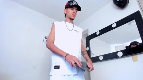   online show from 05.01.26
