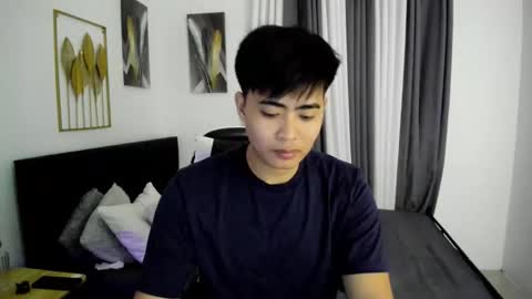 Snapshot of samuelangelo chatting on 05.05.26 Sam online show from 05.05.26