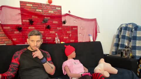 Snapshot of samuraijiu chatting on 02.05.25 samuraijiu online show from 02.05.25