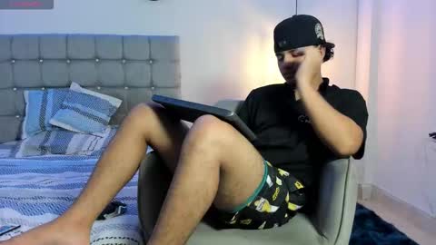 samxx_muscle online show from 10.10.25