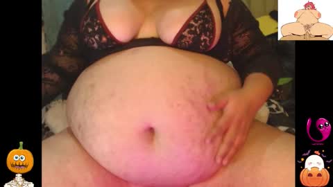 Snapshot of samy_belly32 chatting on 10.09.25 loredy samantha online show from 10.09.25