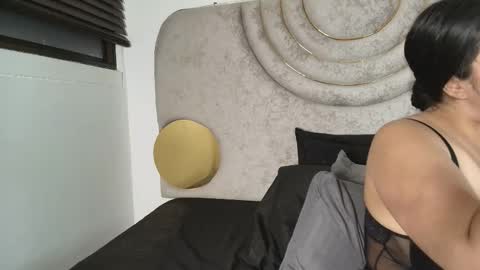 S A M Y  G R E Y  online show from 01.08.26