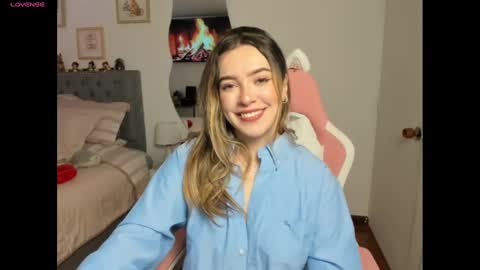 Snapshot of samysweet_8 chatting on 01.10.25 Samanta online show from 01.10.25