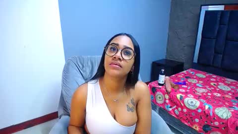 Snapshot of sanabeltits202cl chatting on 11.12.25 Sanabeltits202cl online show from 11.12.25