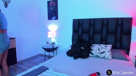 Snapshot of sander_mila chatting on 12.30.24 MilaSander online show from 12.30.24