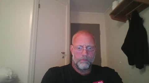 Snapshot of sandnesrune523 chatting on 09.22.25 sandnesrune523 online show from 09.22.25