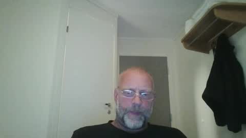 Snapshot of sandnesrune523 chatting on 09.23.25 sandnesrune523 online show from 09.23.25