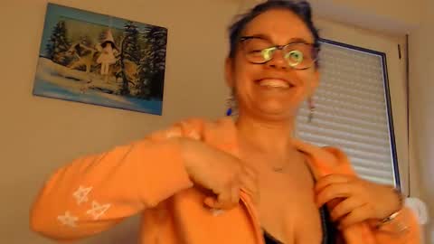 Sandra online show from 02.21.26