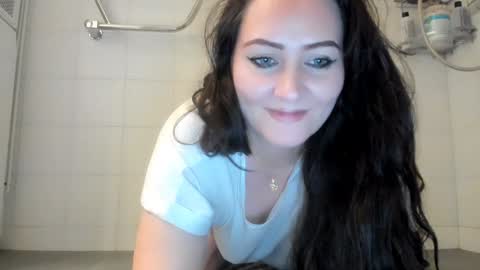 dont forghet to thumbs up if you like my show online show from 12.05.24