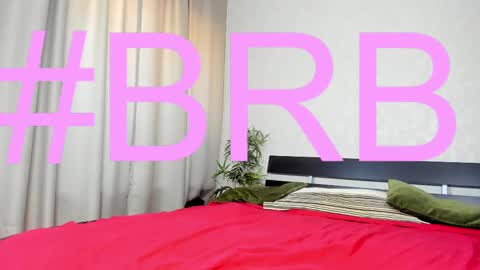 Snapshot of sandra__wilson chatting on 02.25.25 Sandra online show from 02.25.25