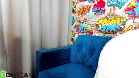 Snapshot of sandra__wilson chatting on 09.22.25 Sandra online show from 09.22.25