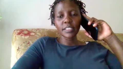 Snapshot of sandra_milly chatting on 04.17.26 sandra online show from 04.17.26