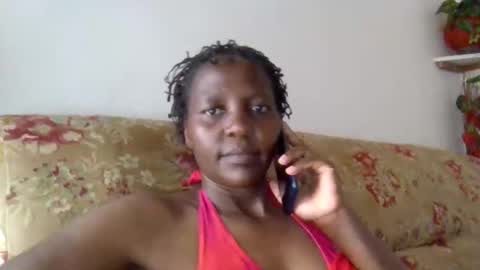 Snapshot of sandra_milly chatting on 04.18.26 sandra online show from 04.18.26