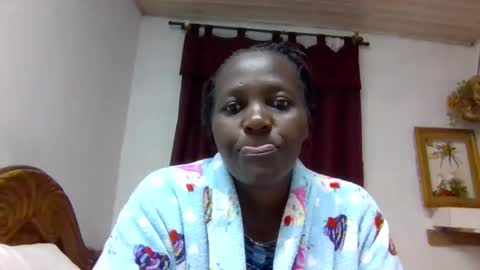 Snapshot of sandra_milly chatting on 05.11.26 sandra online show from 05.11.26