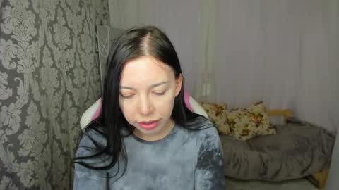 Snapshot of sandra_rosss chatting on 04.24.26 Sandra online show from 04.24.26