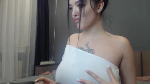 sandra_smith3007 online show from 12.25.24