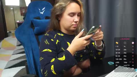 sandra sw and bigmen  Give our more pleasurePVT IS OPEN online show from 10.19.25